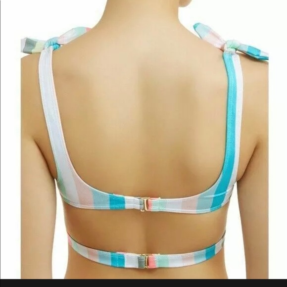 *sold* Gorgeous Summertime Bikini - Picture 4 of 8